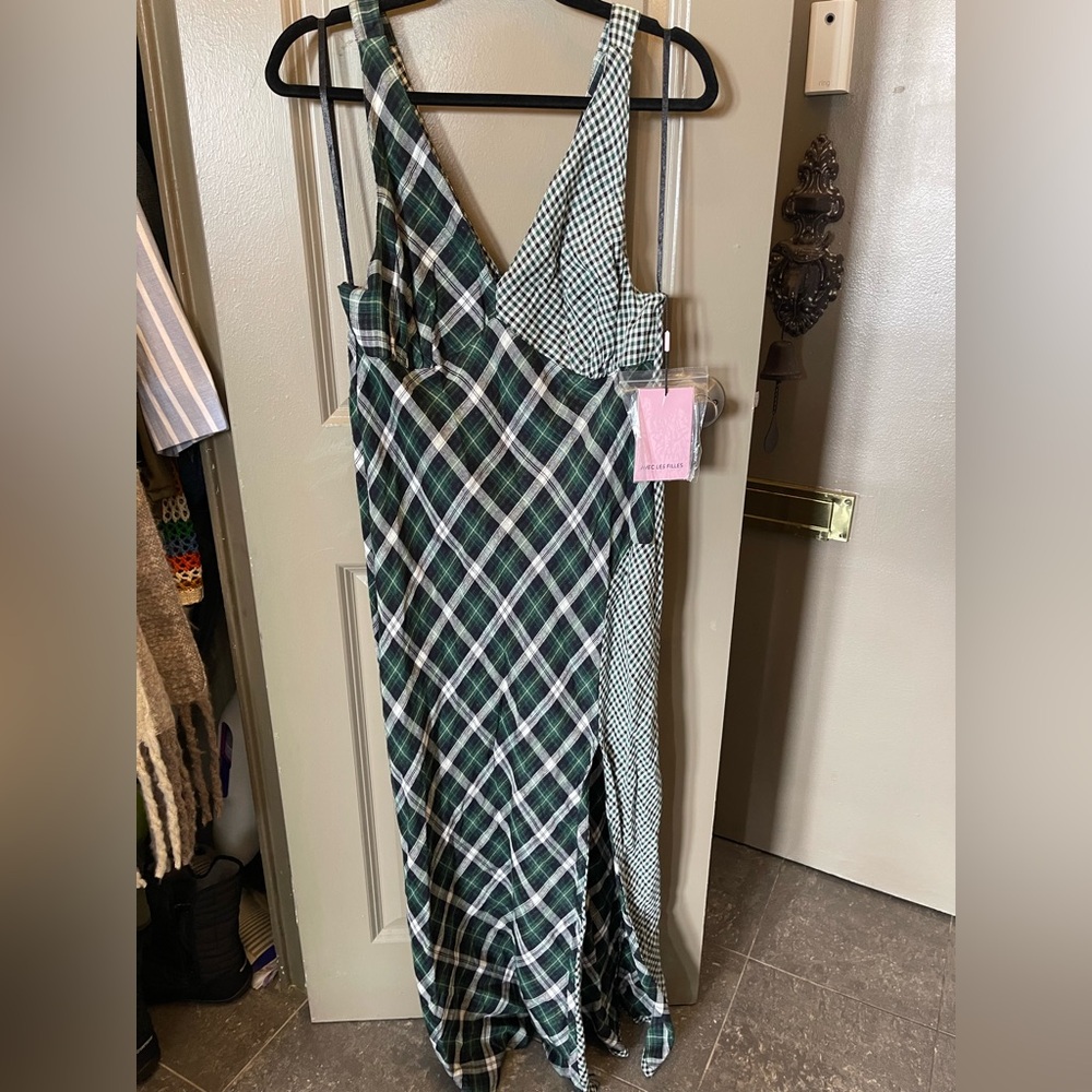 Avec Les Filles Green and White Asymmetrical Sundress